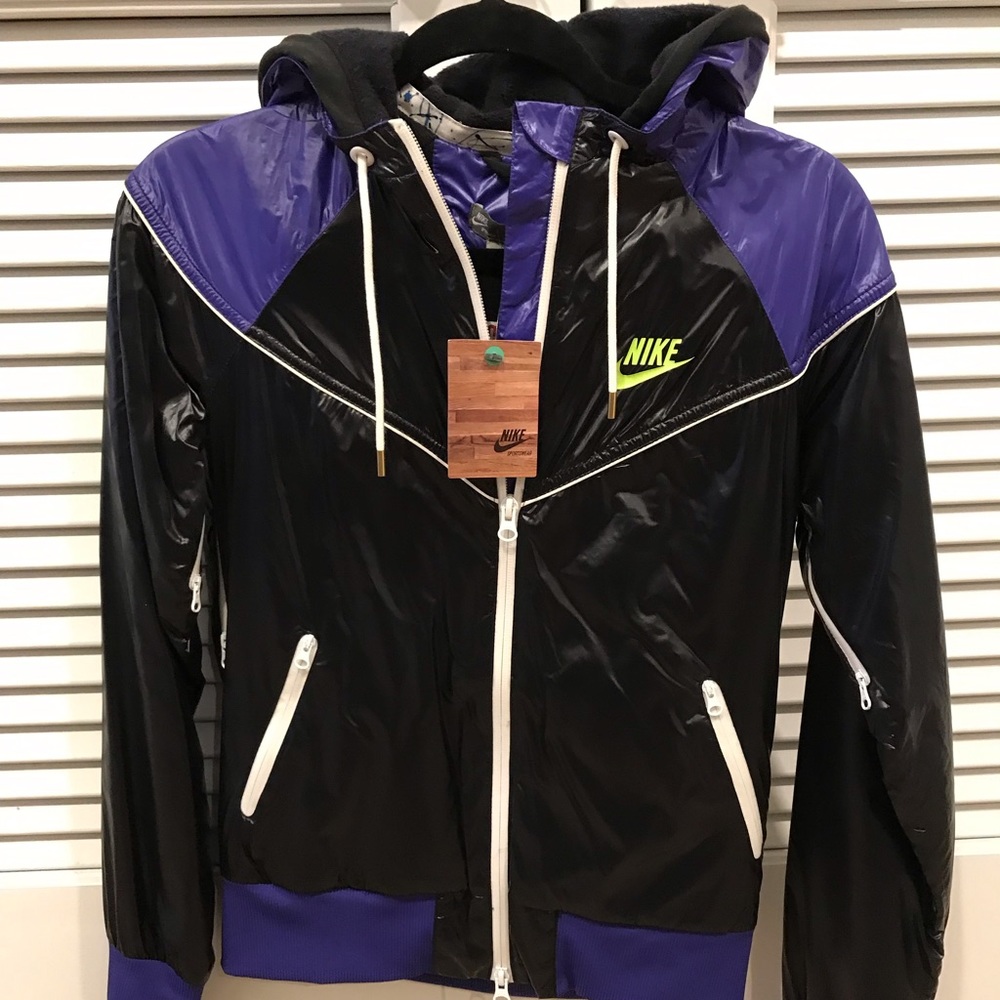 NIKE Jacket w/ hood